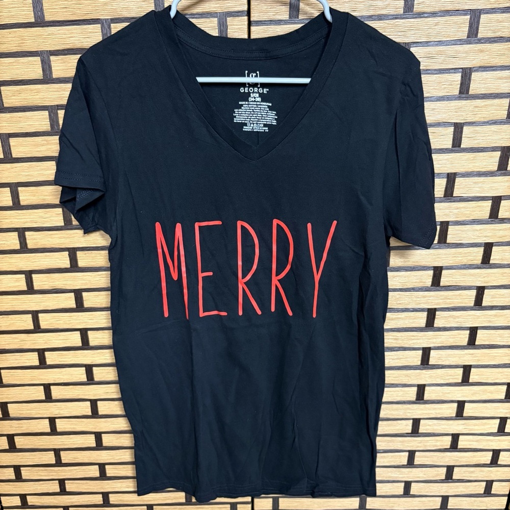 George Black Merry Longer Length‎ V Neck Tee Size Small